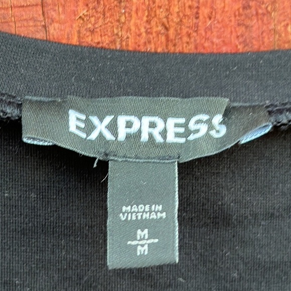 Express Black Tie Back Blouse Short Sleeve Size M - Picture 2 of 4